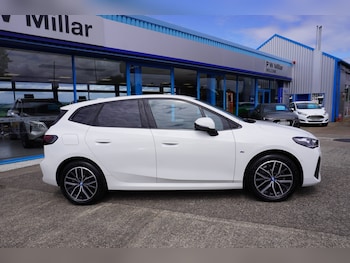 Used BMW 2 Series 2024 for sale - 76598700: Photo