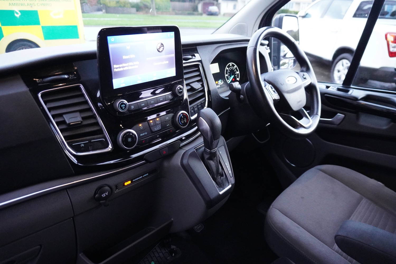 Used Ford Tourneo Custom 2022 for sale - 76598622: Photo 4