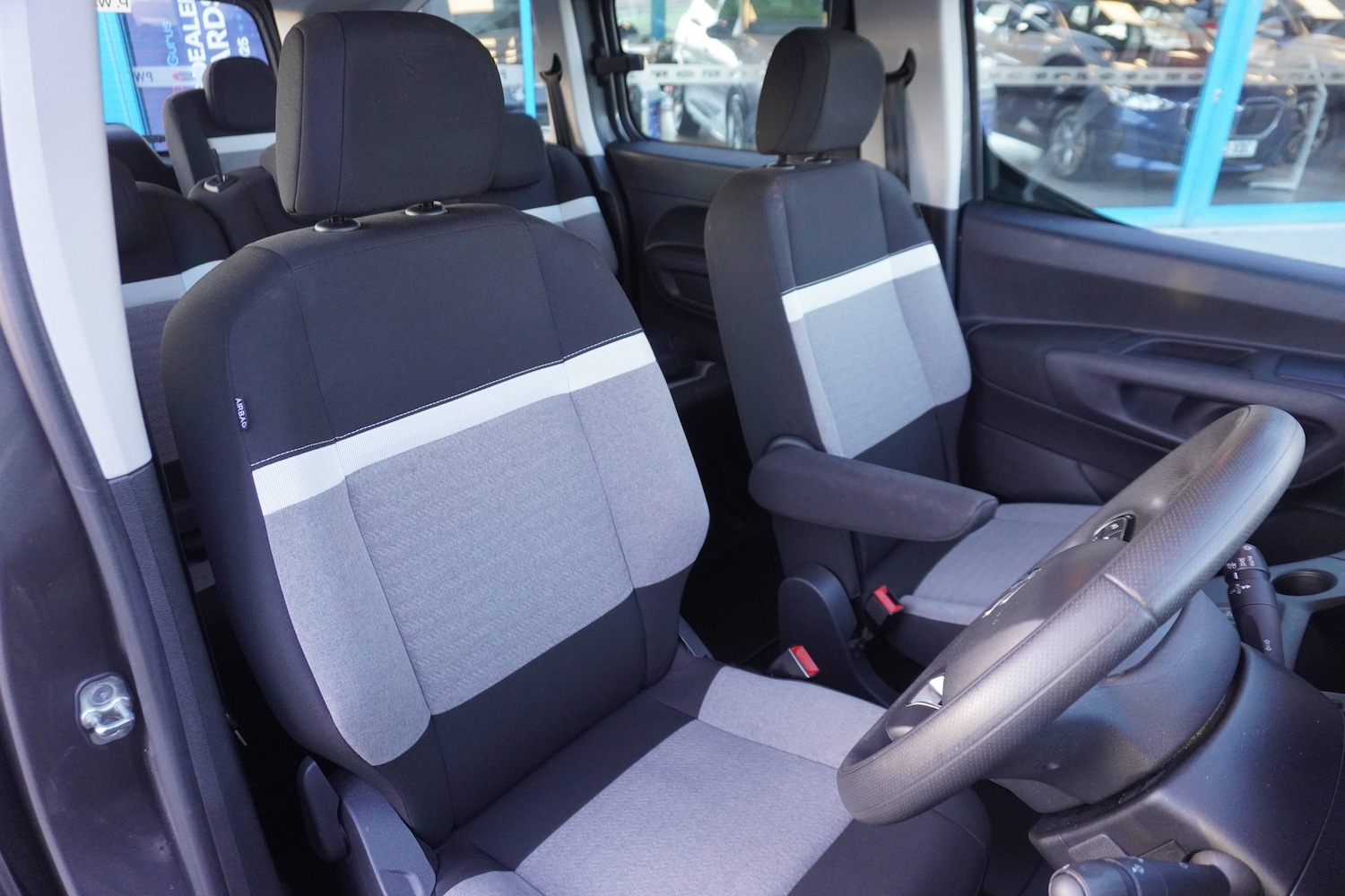 Used Citroen Berlingo 2023 for sale - 76895869: Photo 6