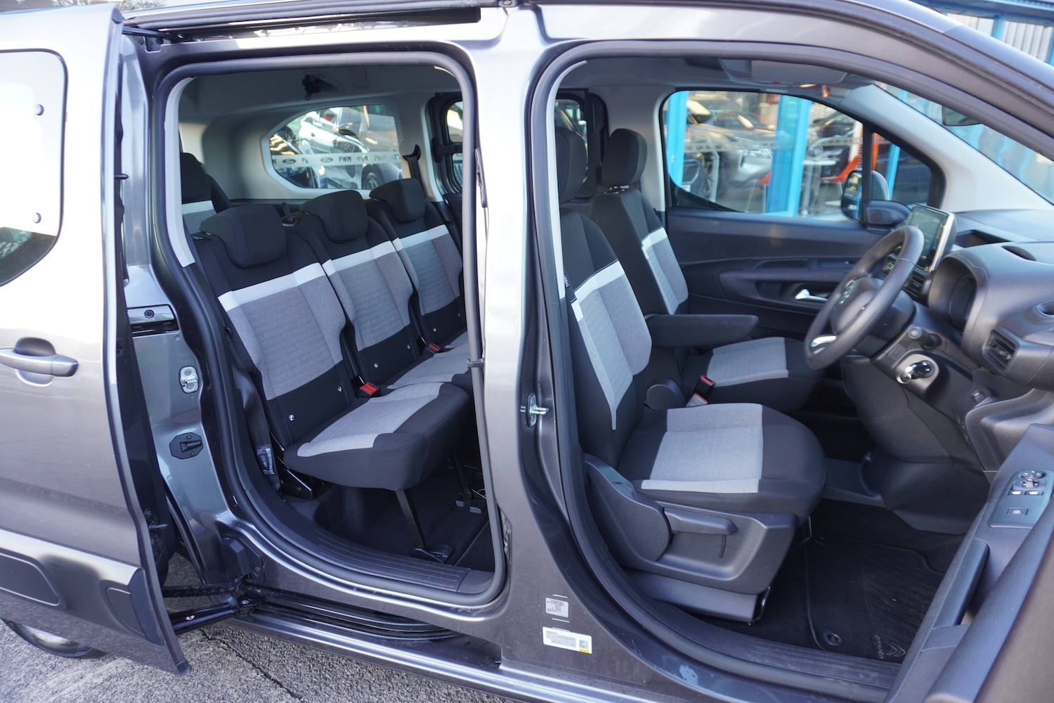 Used Citroen Berlingo 2023 for sale - 76895869: Photo 9