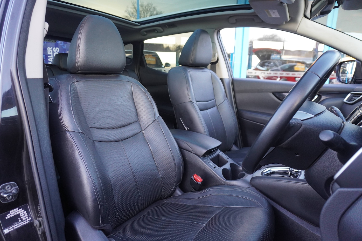 Used Nissan Qashqai 2017 for sale - 76798768: Photo 10