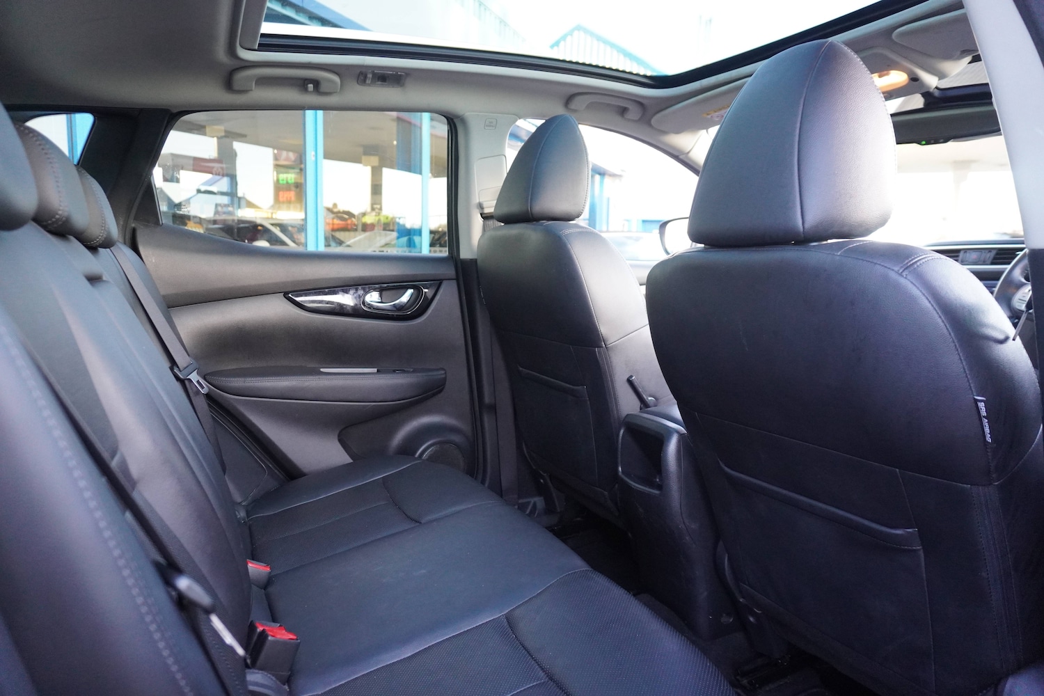 Used Nissan Qashqai 2017 for sale - 76798768: Photo 20