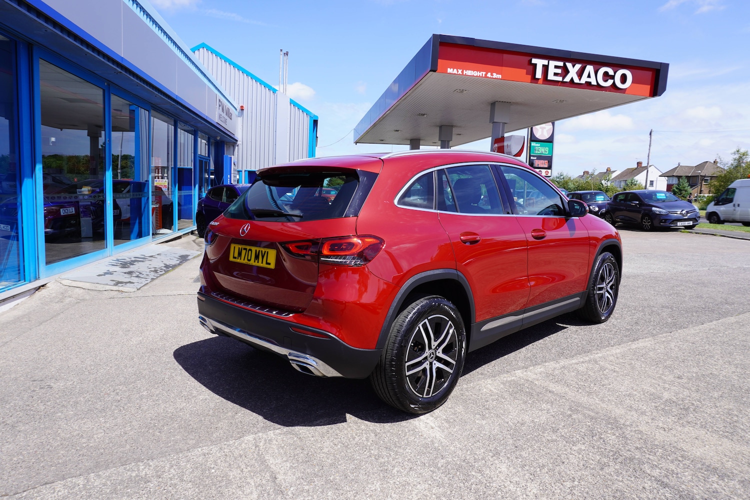 Used Mercedes-Benz GLA 2020 for sale - 76598689: Photo 3