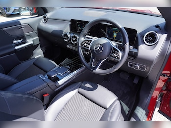 Used Mercedes-Benz GLA 2020 for sale - 76598689: Photo