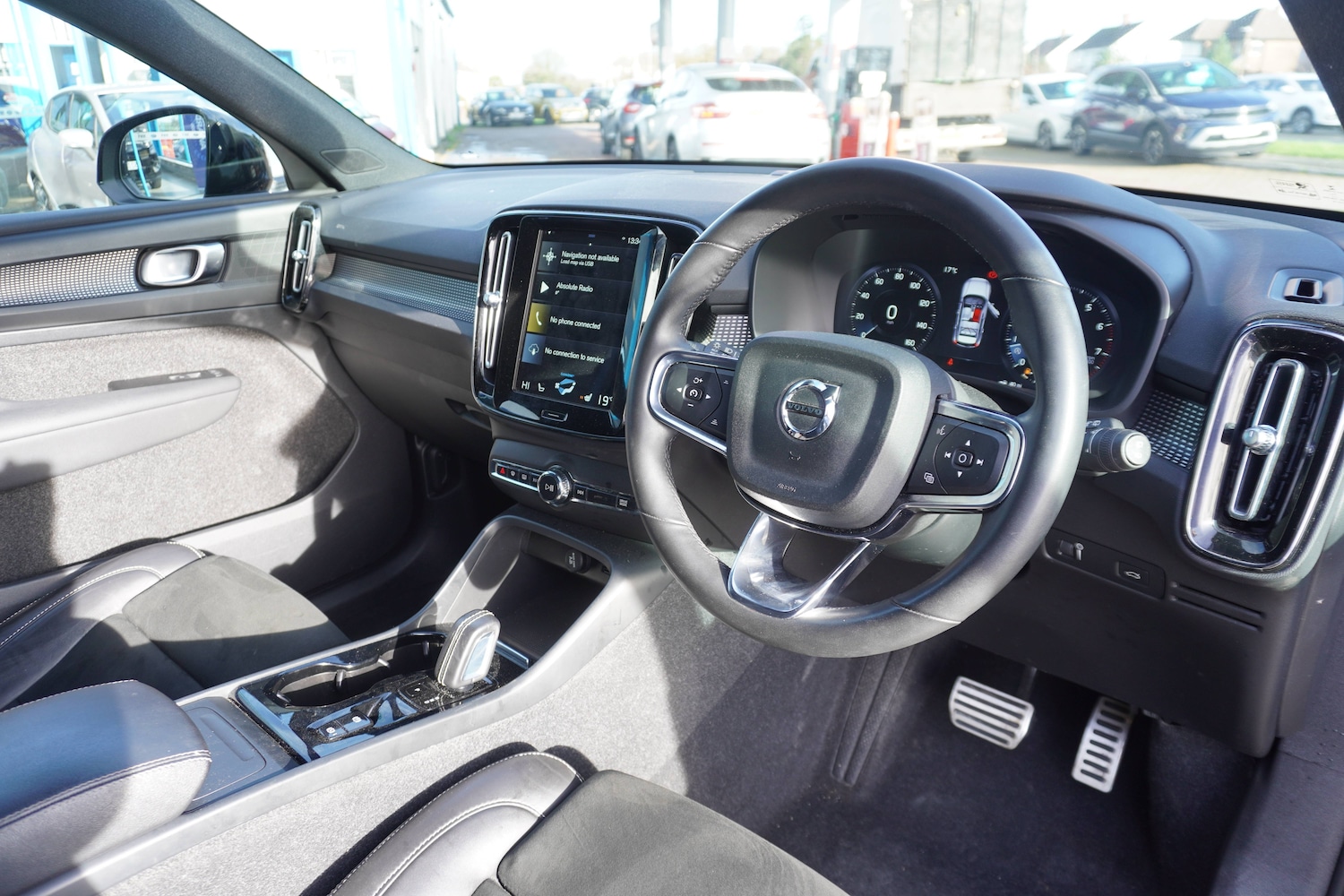 Used Volvo XC40 2022 for sale - 76598713: Photo 4