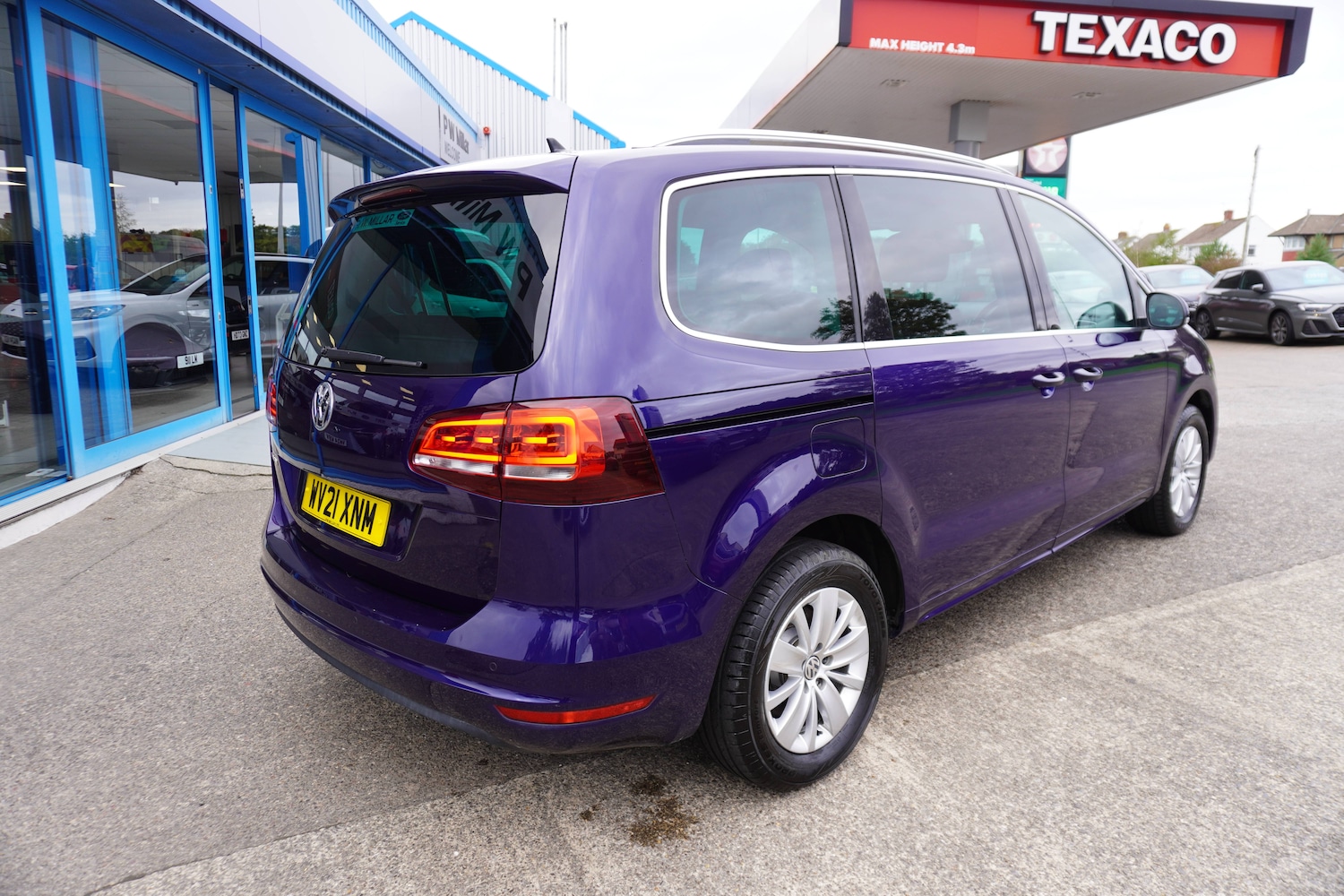 Used Volkswagen Sharan 2021 for sale - 76598602: Photo 3