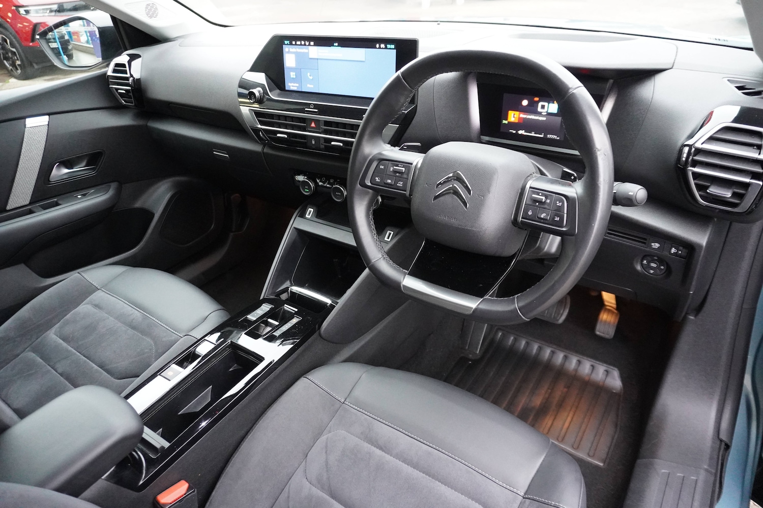 Used Citroen C4 2023 for sale - 76598650: Photo 4