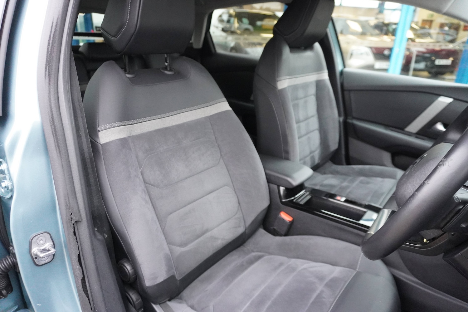 Used Citroen C4 2023 for sale - 76598650: Photo 9