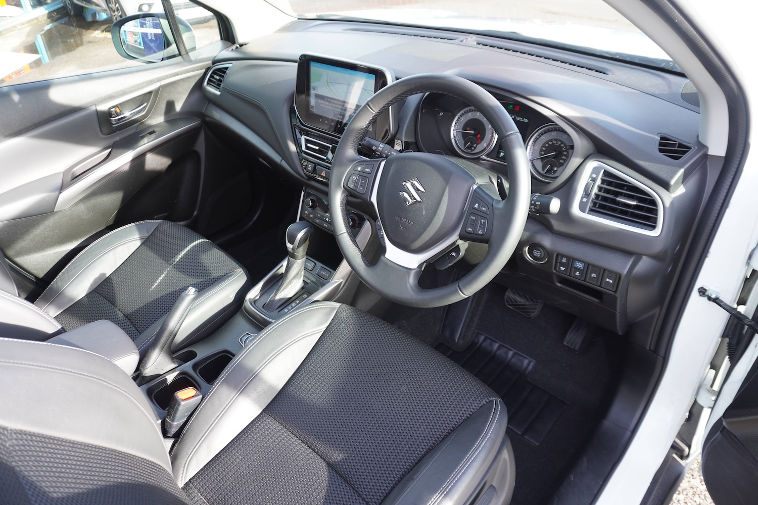 Used Suzuki SX4 S-Cross 2024 for sale - 76598714: Photo 4