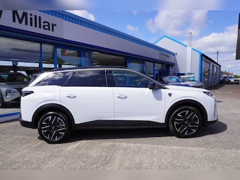 Used Peugeot 5008 2024 for sale - 76598664: Photo