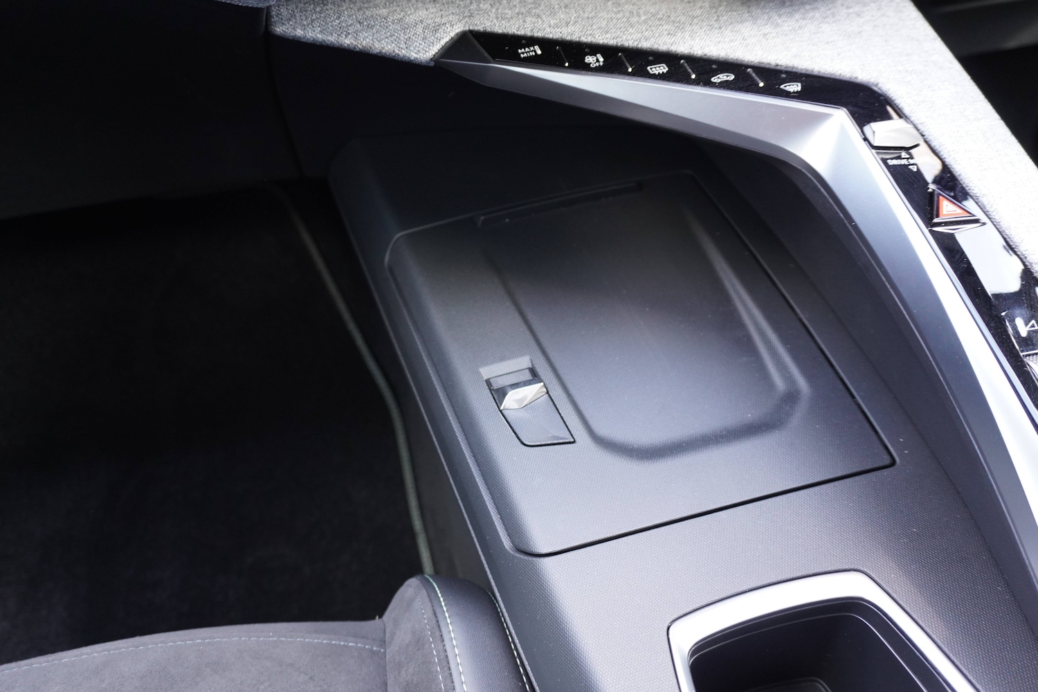 Used Peugeot 5008 2024 for sale - 76598664: Photo 33