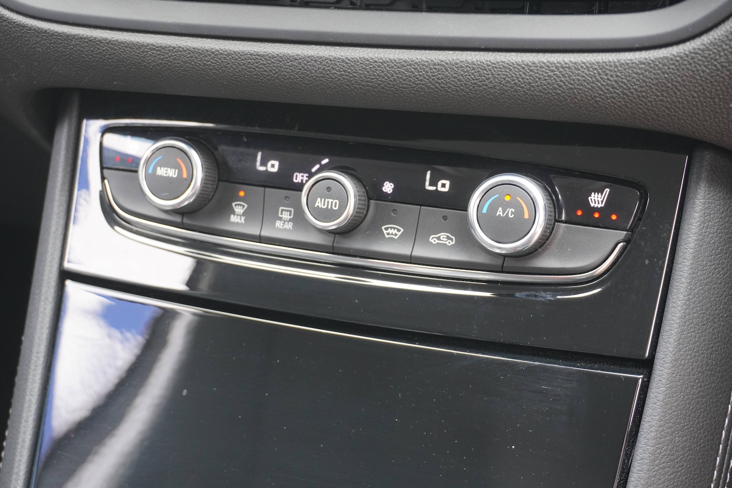 Used Vauxhall Grandland 2022 for sale - 76598680: Photo 24