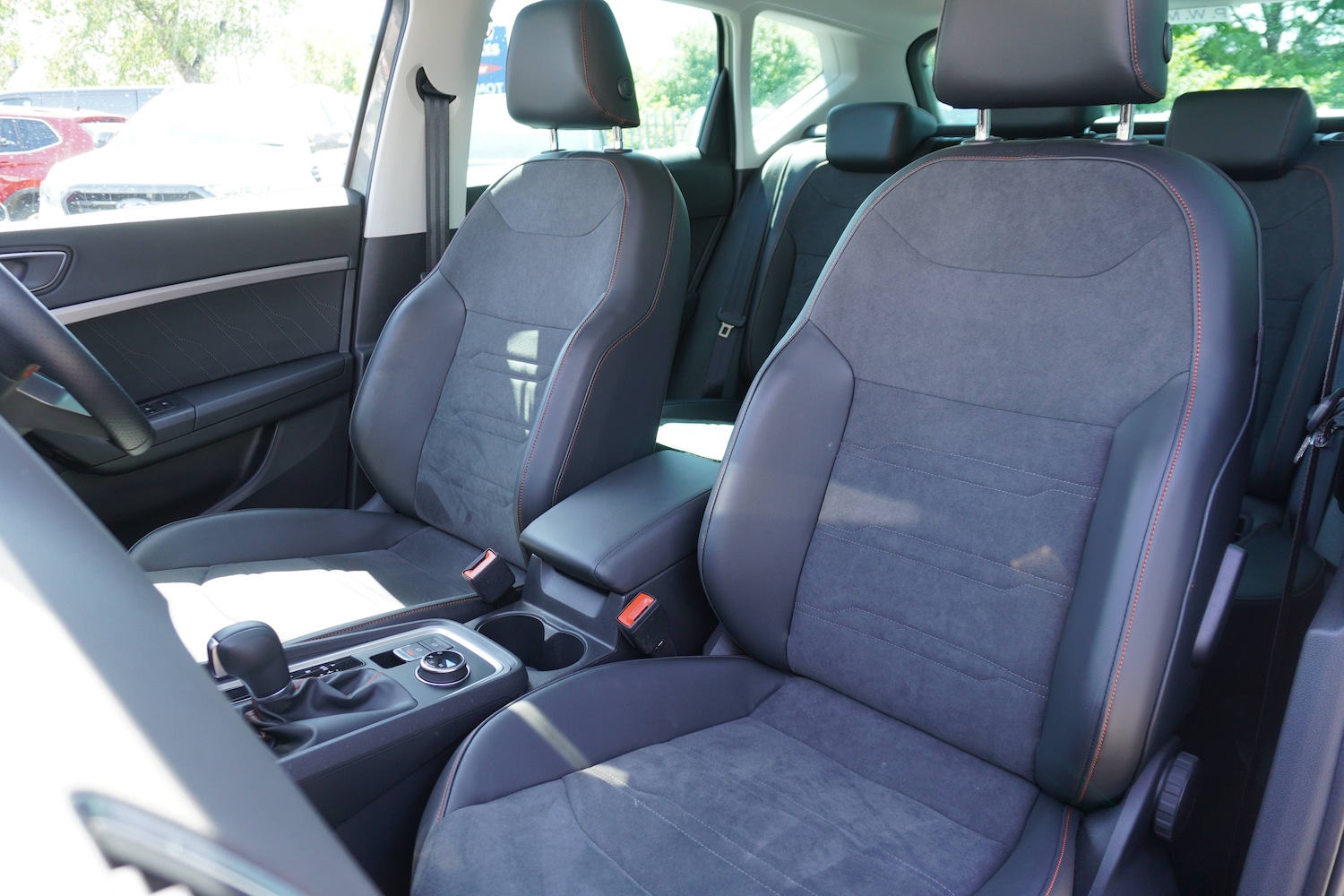 Used SEAT Ateca 2024 for sale - 76598648: Photo 8