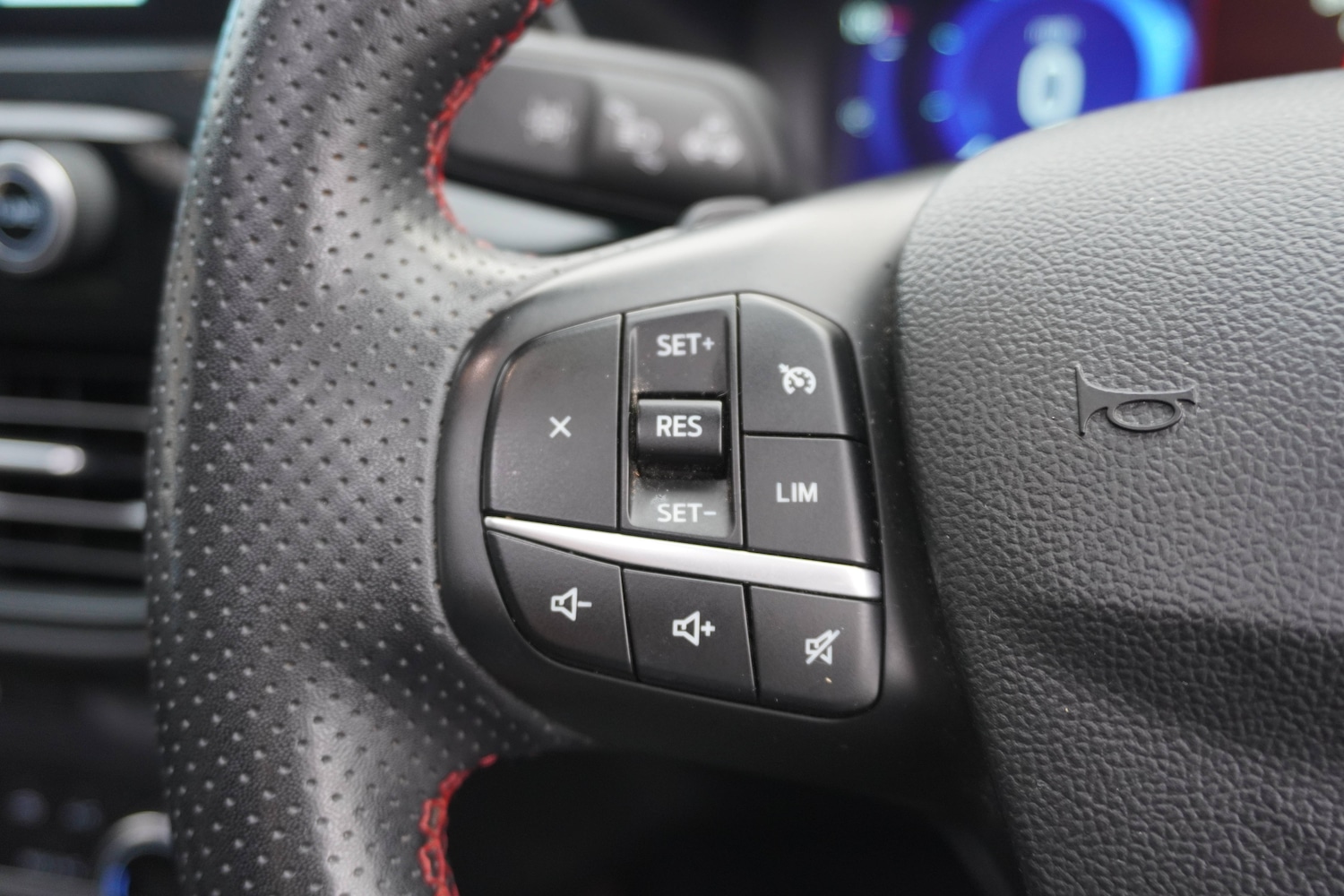 Used Ford Kuga 2022 for sale - 76598601: Photo 29