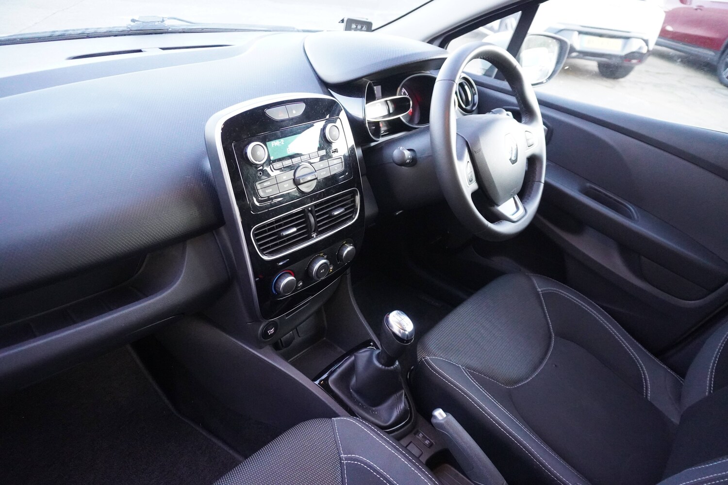 Used Renault Clio 2025 for sale - 76598718: Photo 20