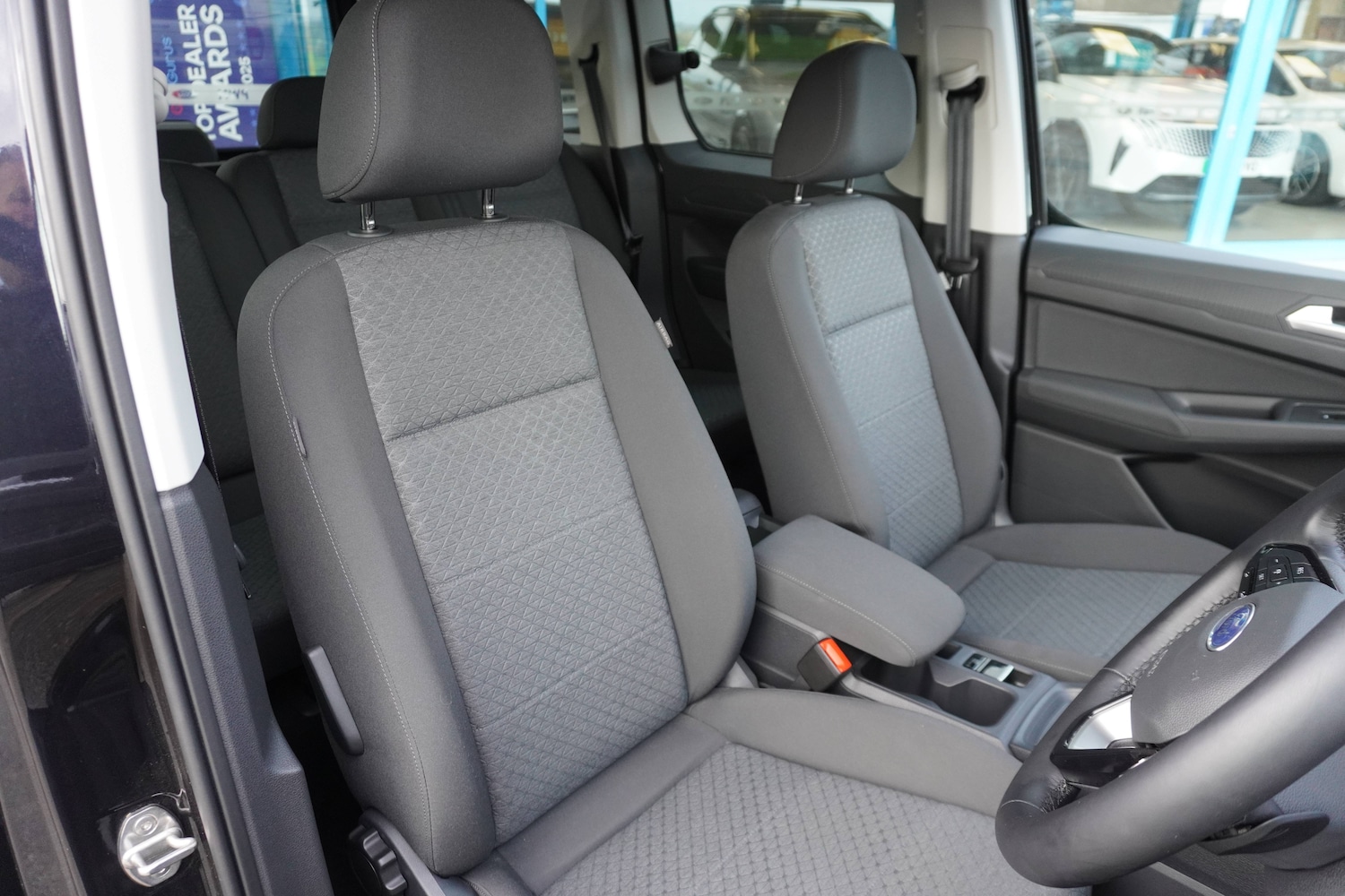 Used Ford Tourneo Connect 2024 for sale - 76879643: Photo 9