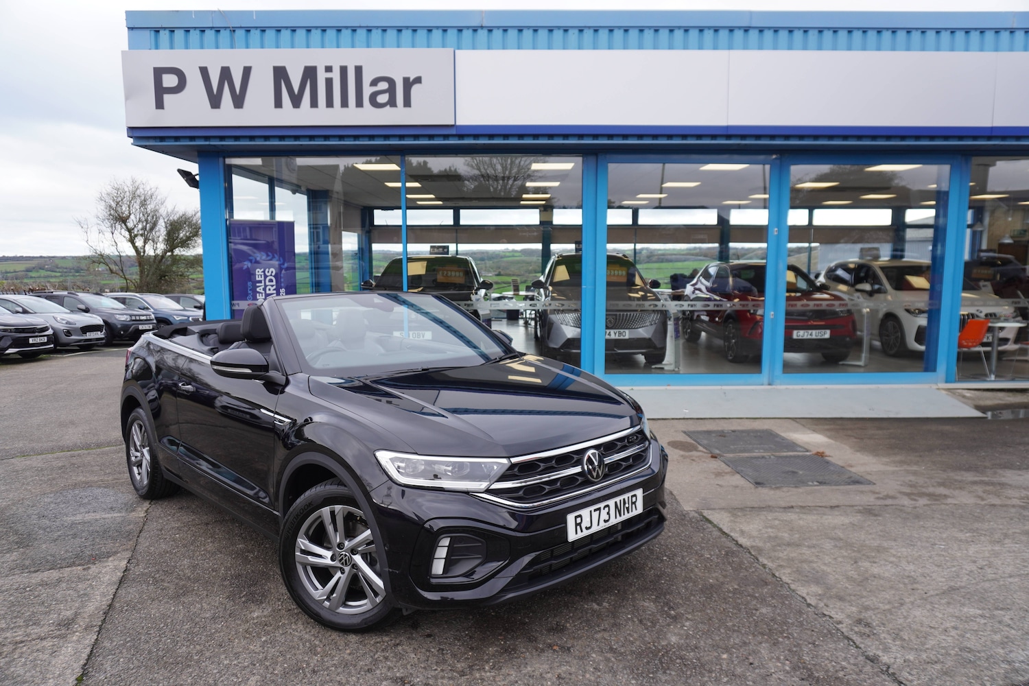 Used Volkswagen T-Roc 2023 for sale - 76694547: Photo 1