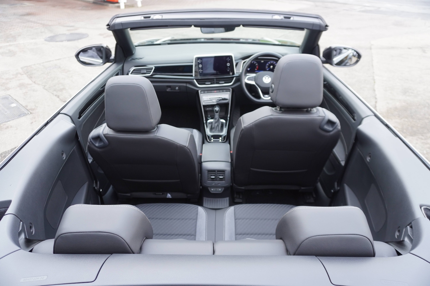 Used Volkswagen T-Roc 2023 for sale - 76694547: Photo 11