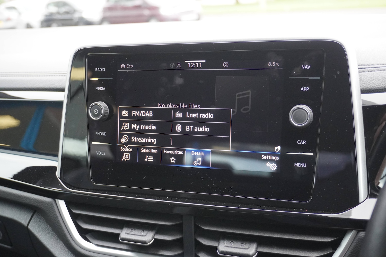 Used Volkswagen T-Roc 2023 for sale - 76694547: Photo 37