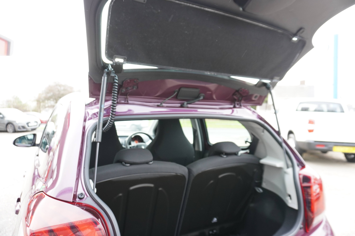 Used Peugeot 108 2017 for sale - 76598627: Photo 16