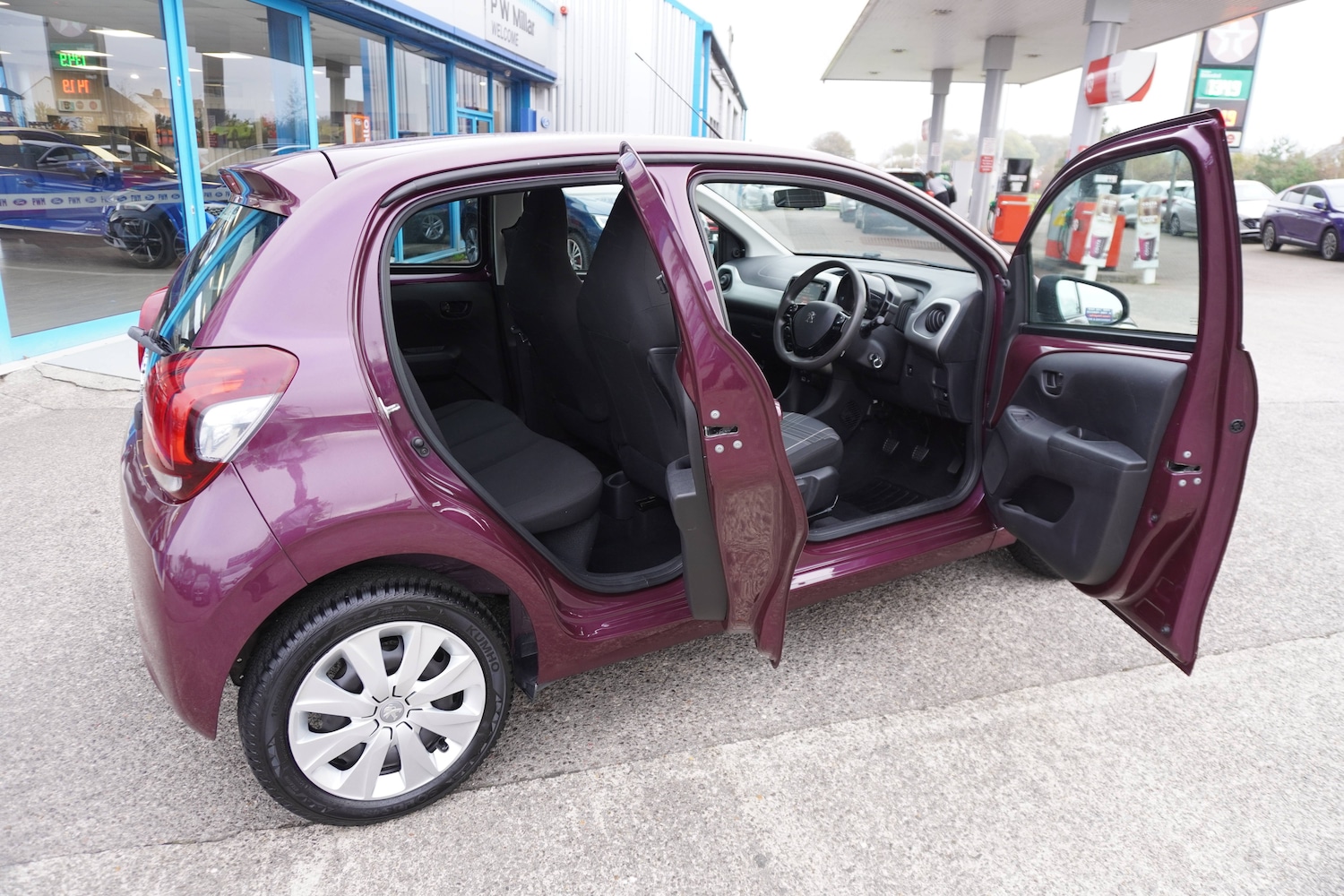 Used Peugeot 108 2017 for sale - 76598627: Photo 28