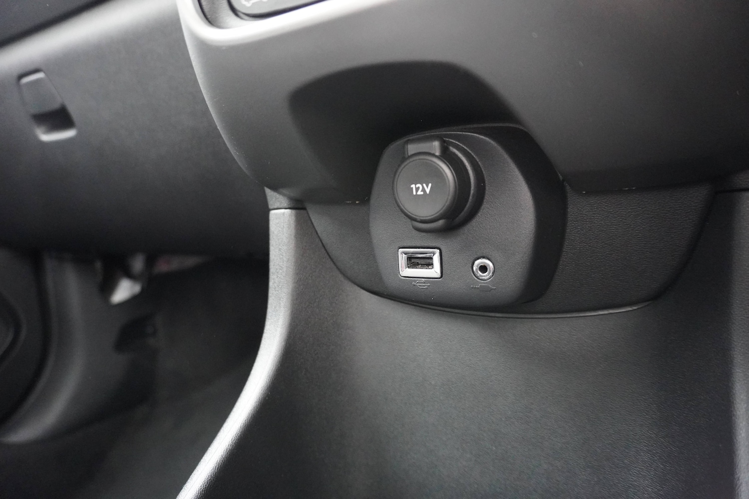 Used Peugeot 108 2017 for sale - 76598627: Photo 8