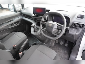 Used Vauxhall Combo 2024 for sale - 76598643: Photo