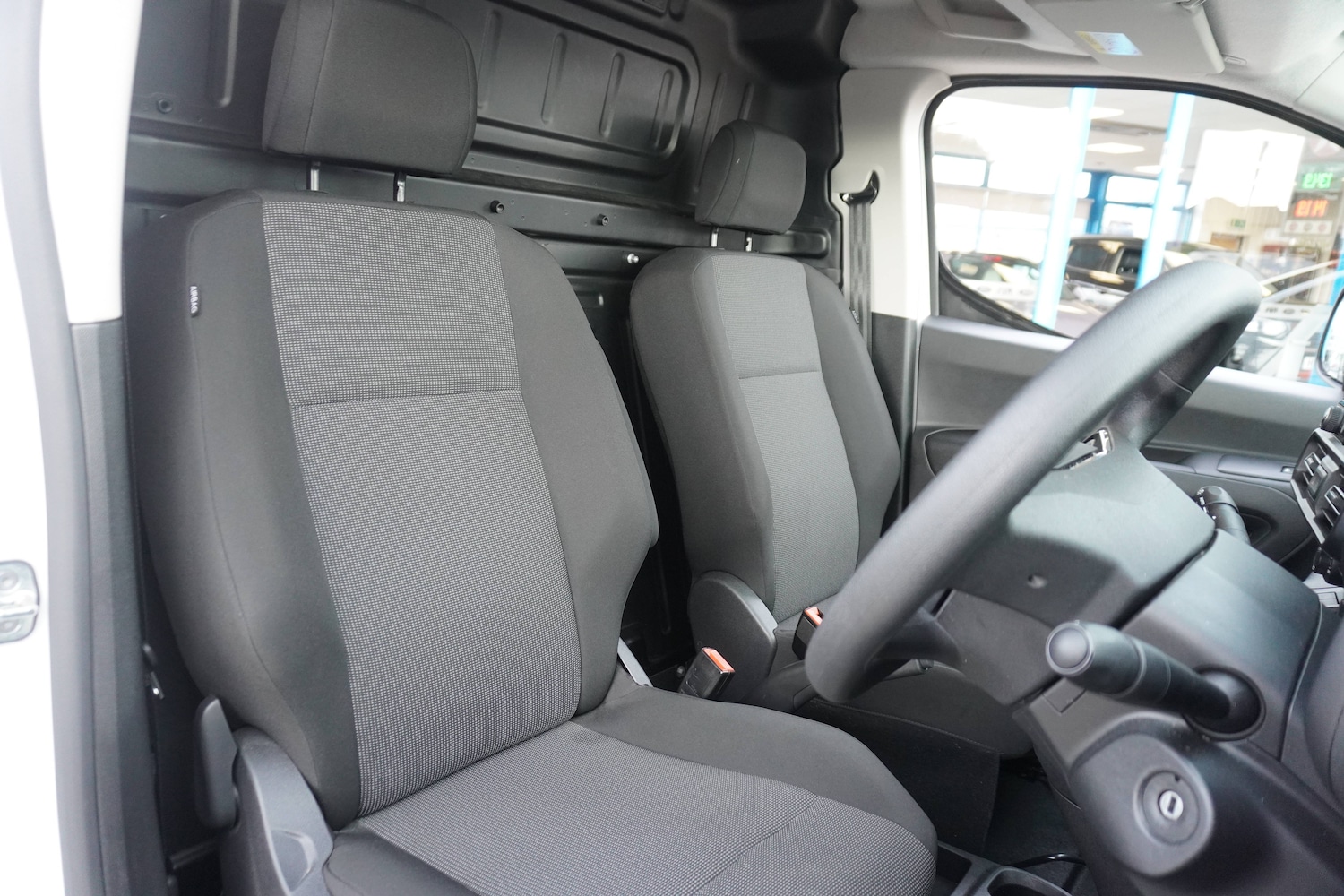 Used Vauxhall Combo 2024 for sale - 76598643: Photo 8