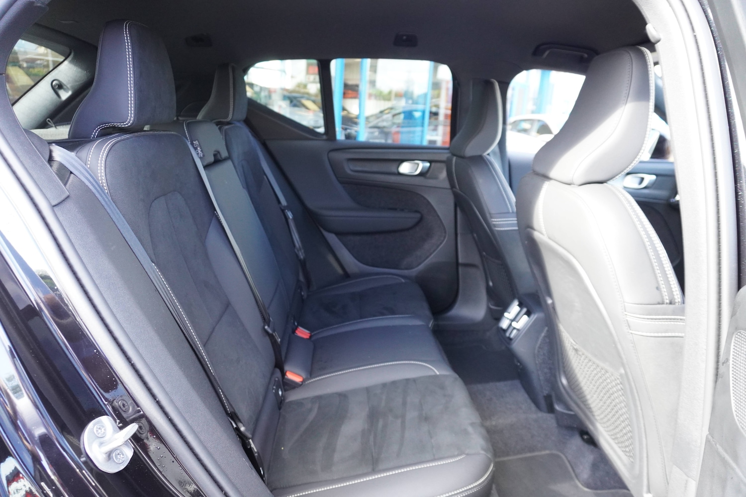 Used Volvo XC40 2025 for sale - 76598709: Photo 29