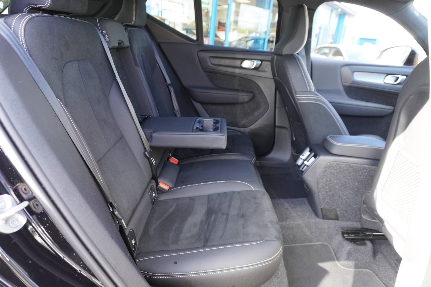 Used Volvo XC40 2025 for sale - 76598709: Photo 30