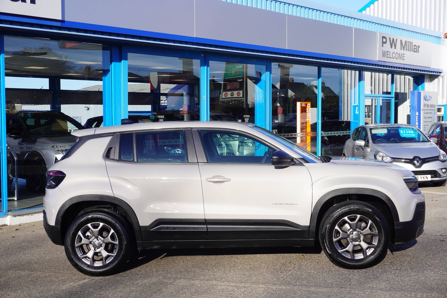 Used Jeep Other 2024 for sale - 76638834: Photo 2