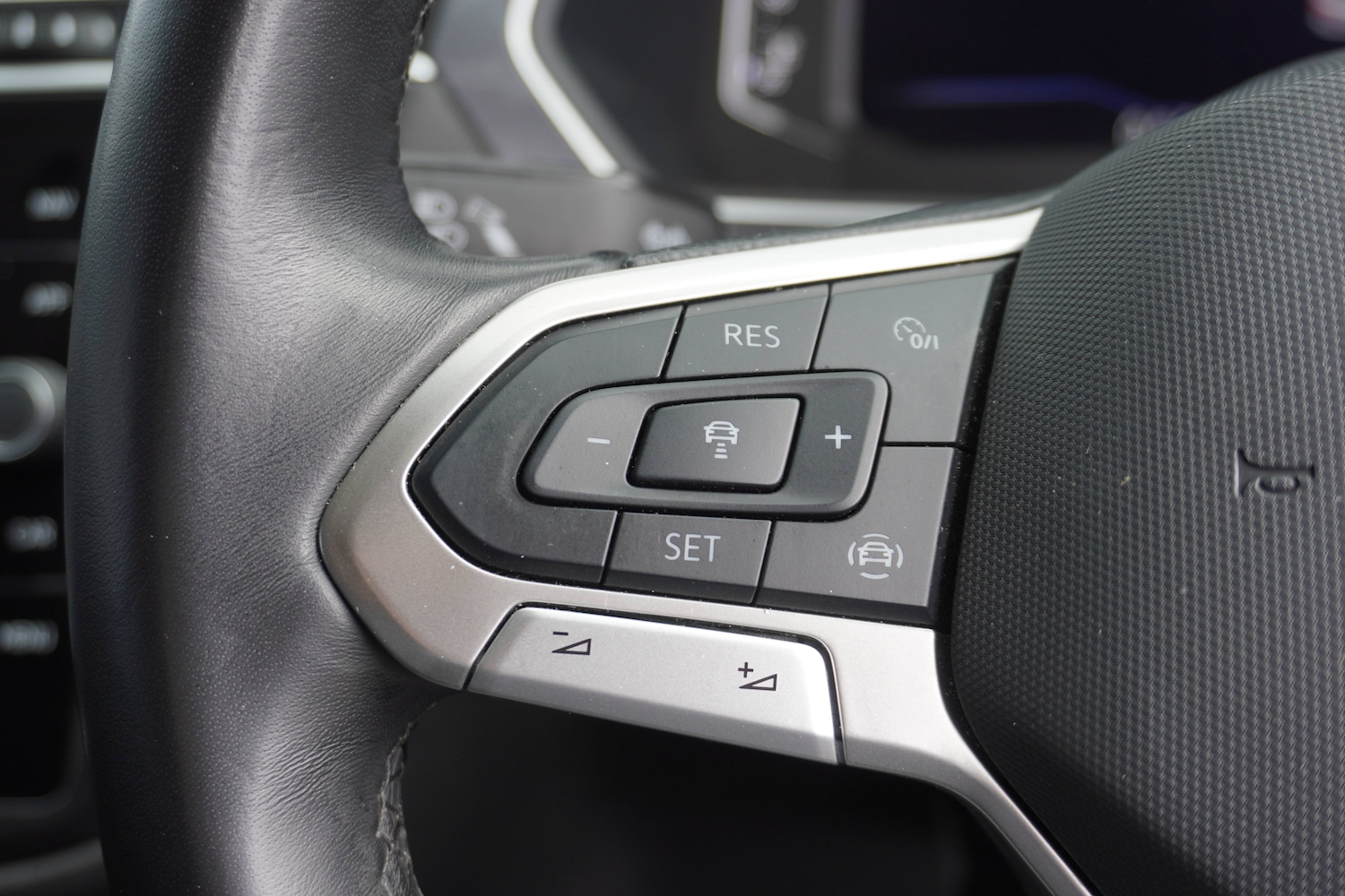 Used Volkswagen Tiguan Allspace 2024 for sale - 76598684: Photo 30