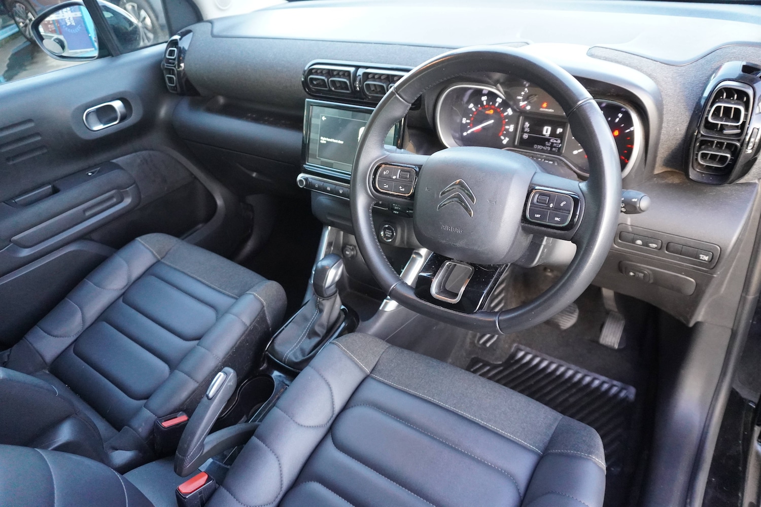 Used Citroen C3 Aircross 2023 for sale - 76931461: Photo 4