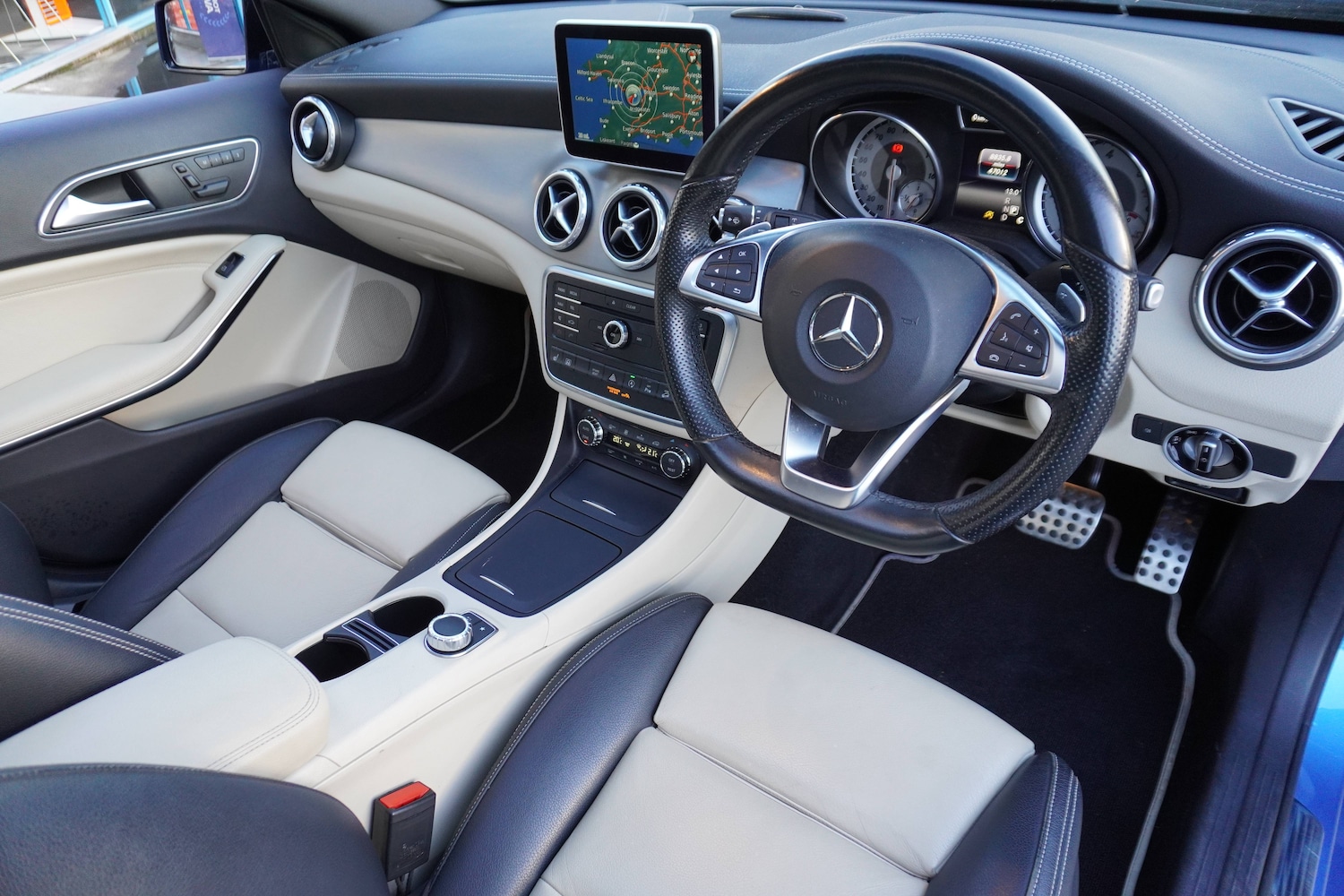 Used Mercedes-Benz GLA 2016 for sale - 77006550: Photo 4