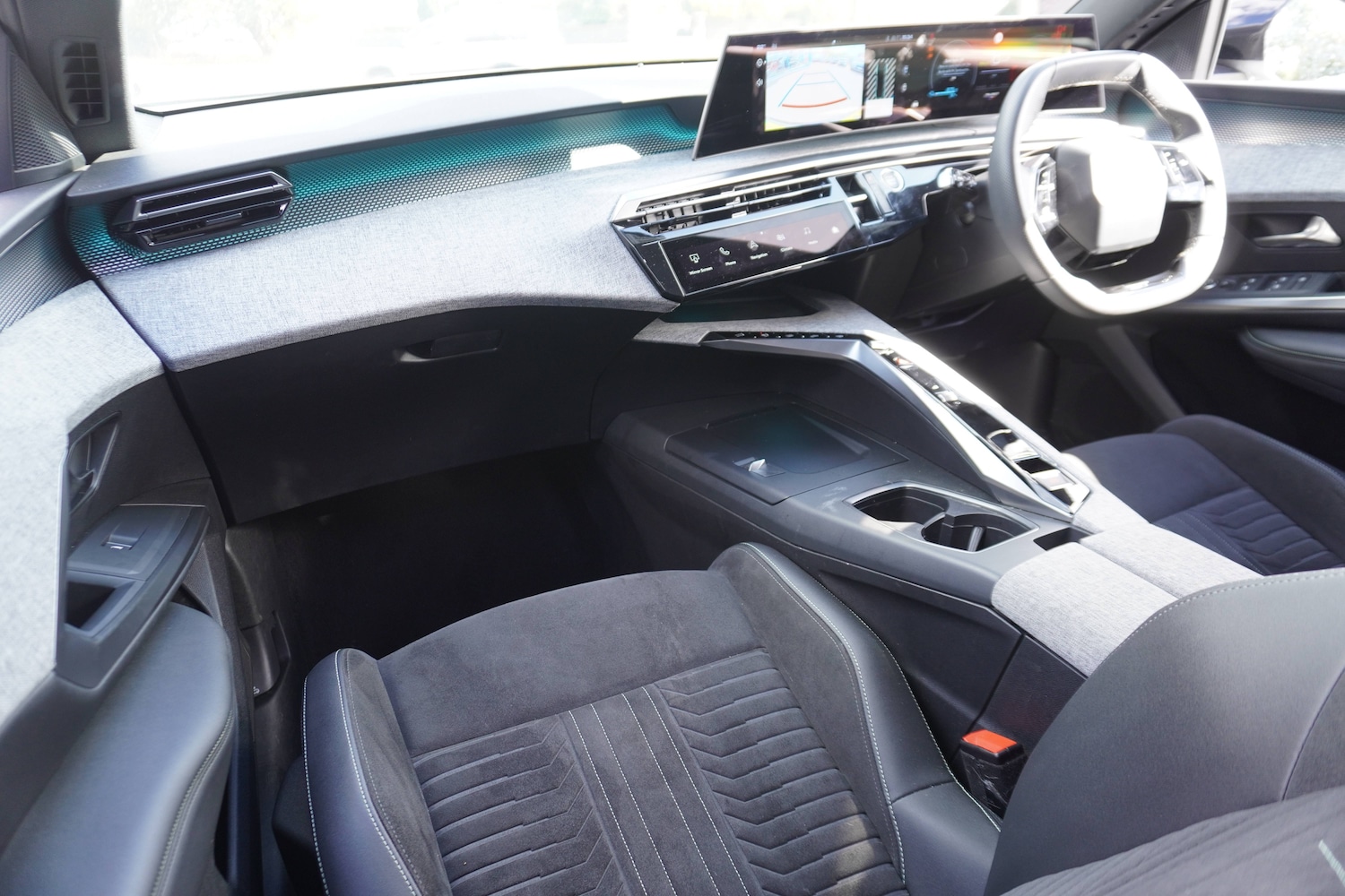 Used Peugeot 3008 2024 for sale - 76598661: Photo 20