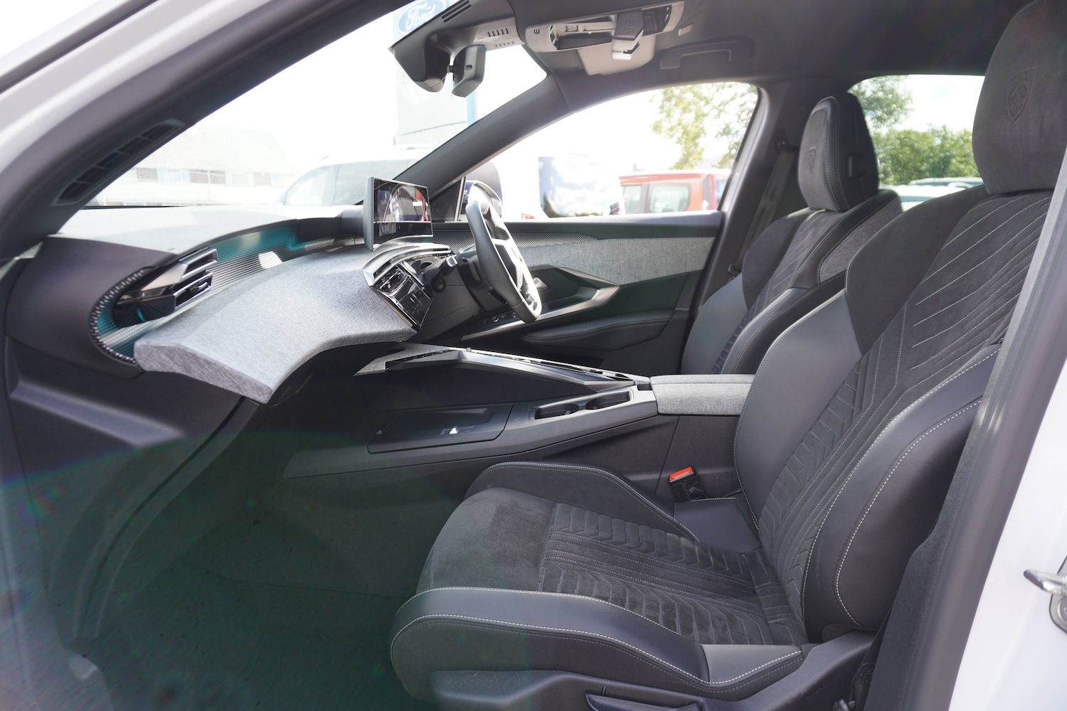 Used Peugeot 3008 2024 for sale - 76598661: Photo 9