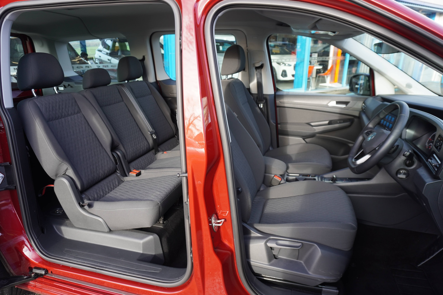 Used Volkswagen Caddy Maxi 2022 for sale - 76931463: Photo 12