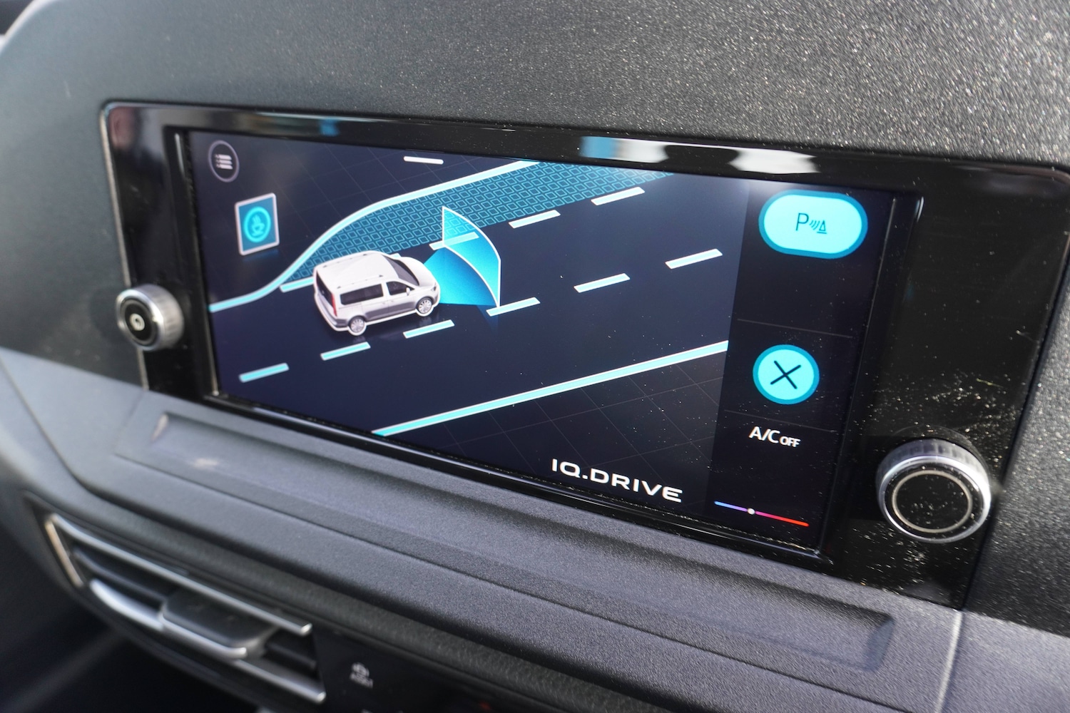 Used Volkswagen Caddy Maxi 2022 for sale - 76931463: Photo 9