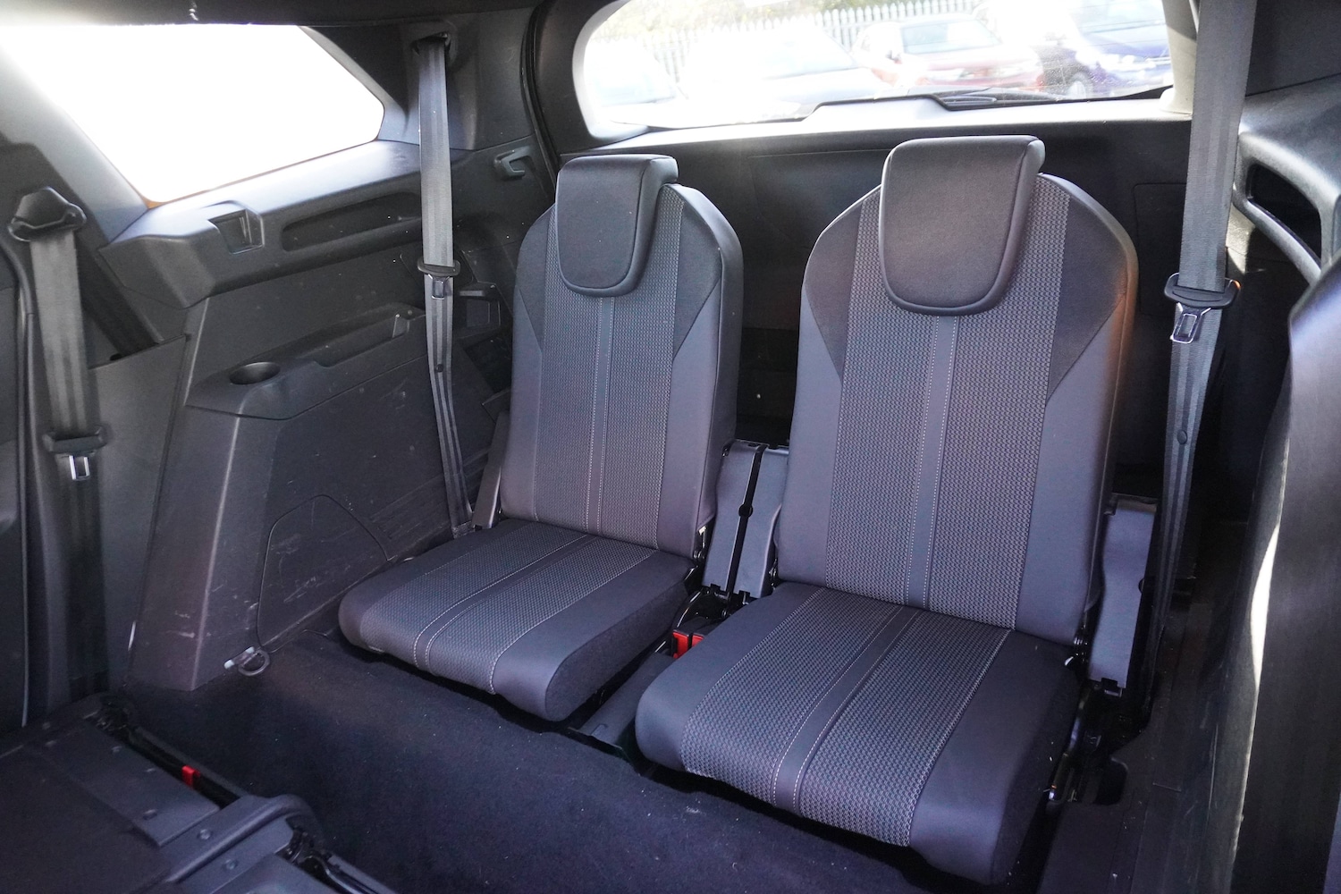 Used Peugeot 5008 2022 for sale - 76931460: Photo 24