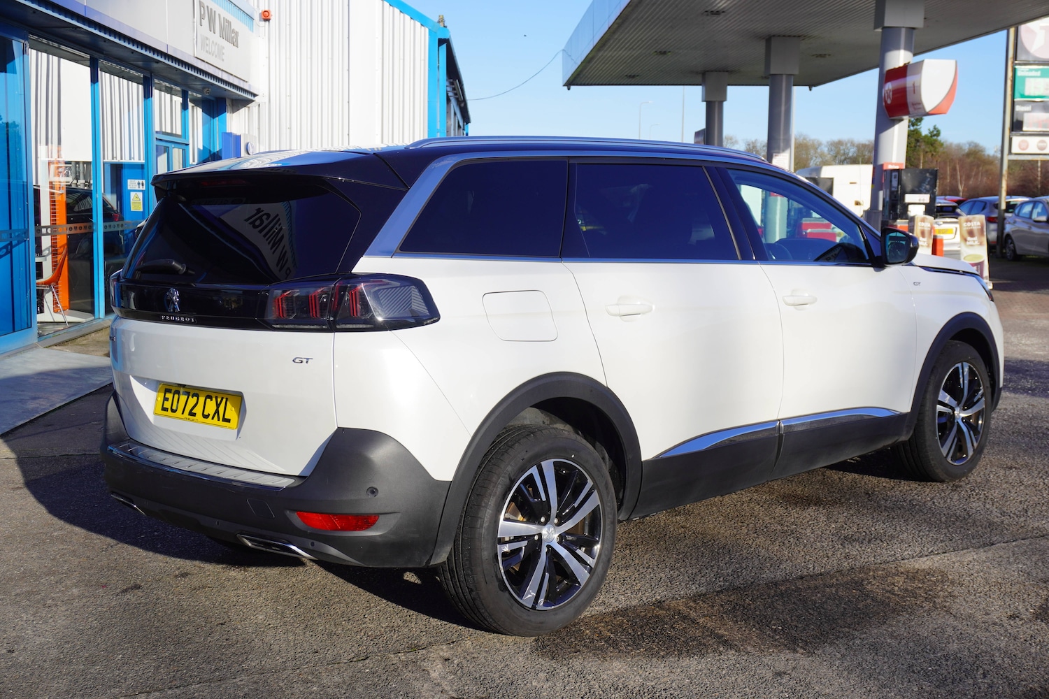 Used Peugeot 5008 2022 for sale - 76931460: Photo 3