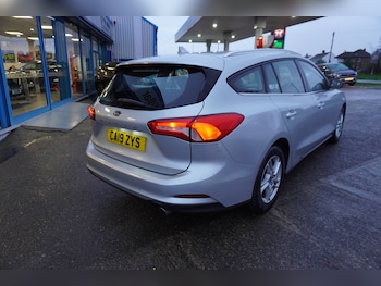 Used Ford Focus undefined for sale - 76598699: Photo