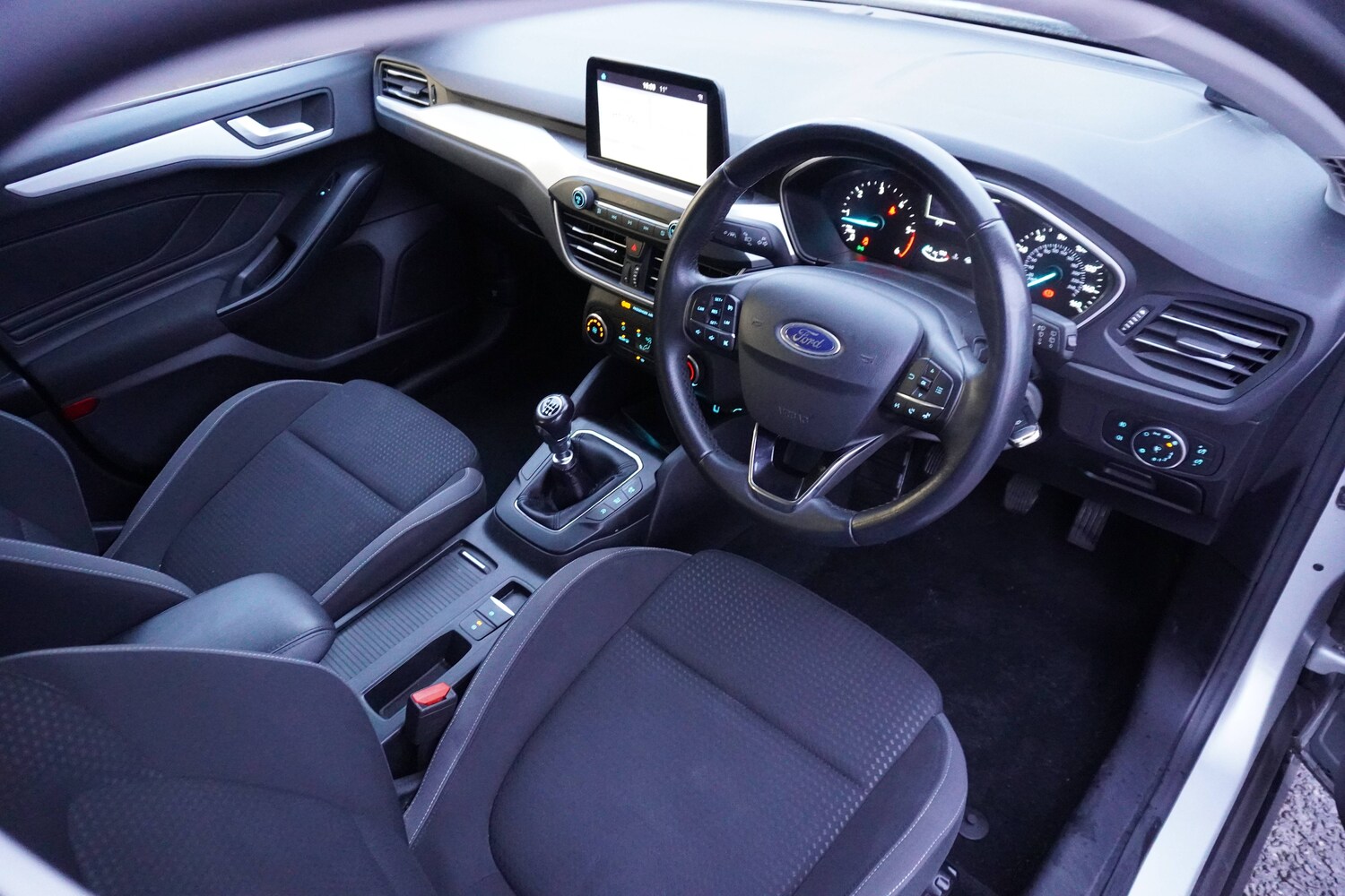 Used Ford Focus for sale - 76598699: Photo 4