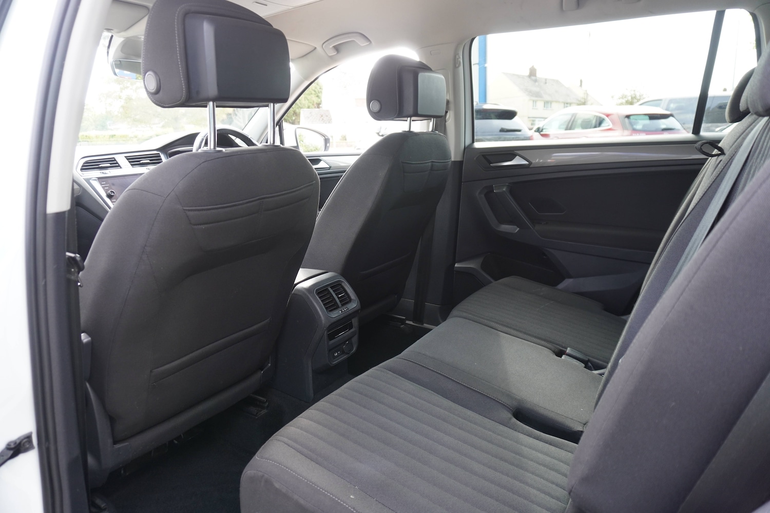 Used Volkswagen Tiguan Allspace 2023 for sale - 76598615: Photo 10