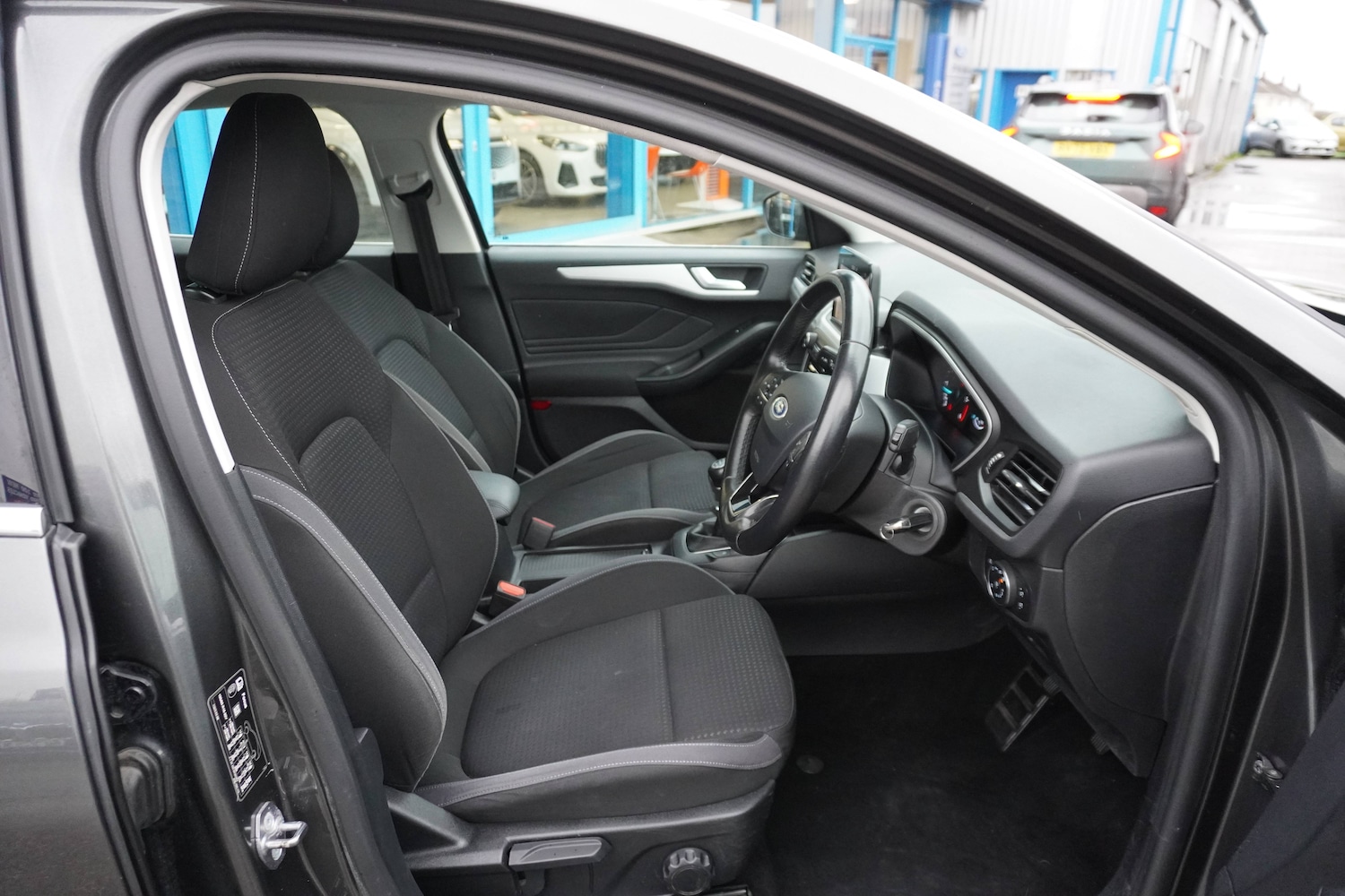 Used Ford Focus for sale - 76879637: Photo 5