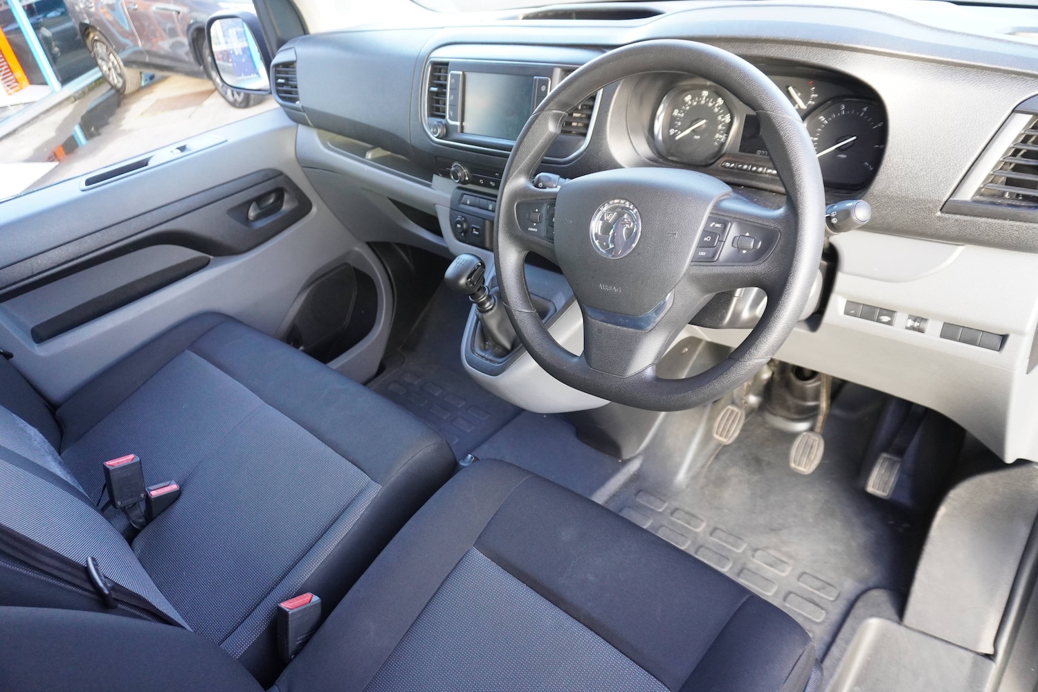 Used Vauxhall Vivaro Life 2022 for sale - 76931466: Photo 4