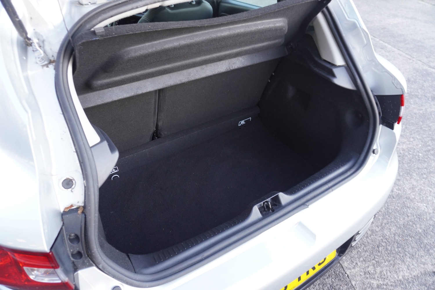 Used Renault Clio 2025 for sale - 76598690: Photo 12