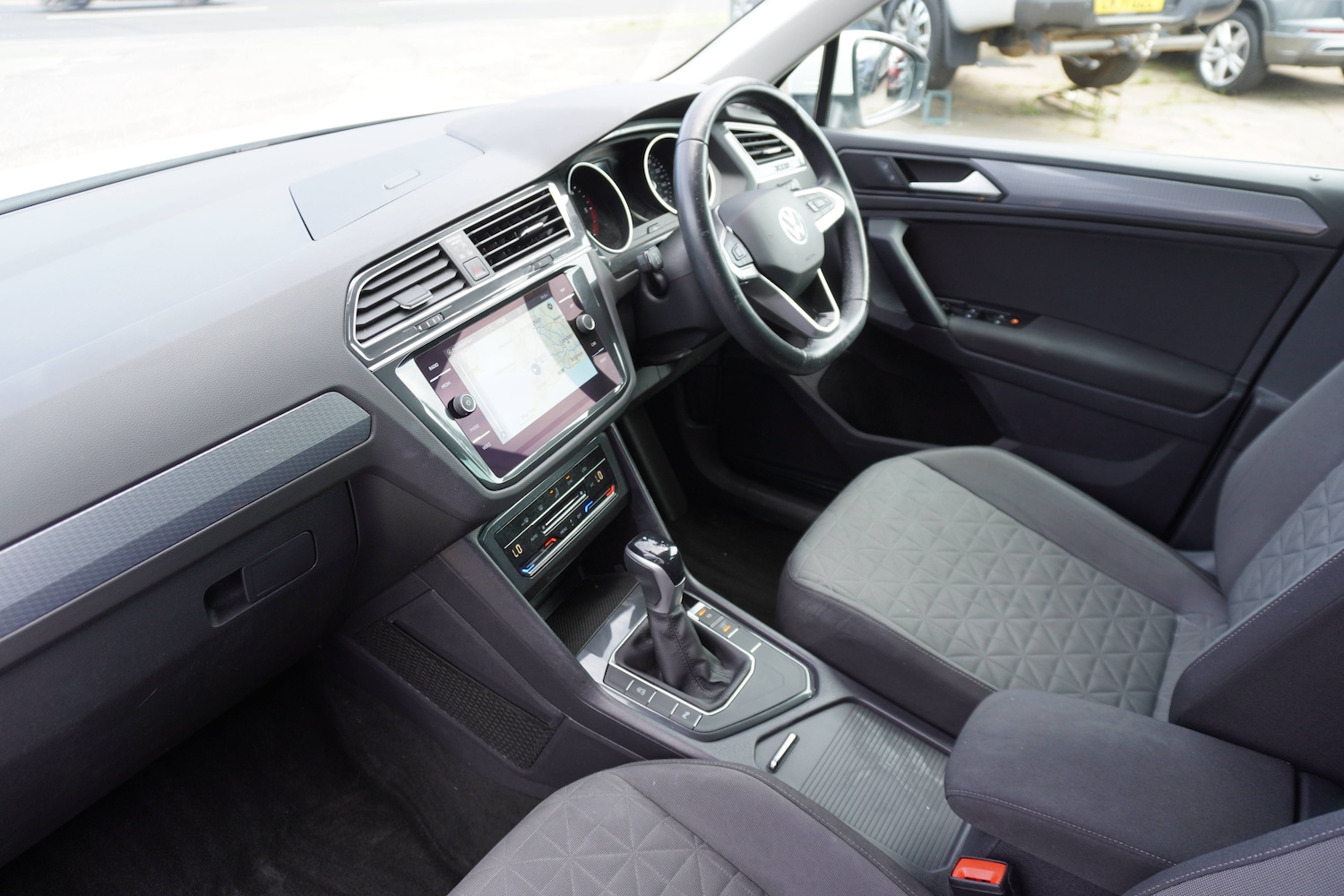 Used Volkswagen Tiguan 2022 for sale - 76598631: Photo 4