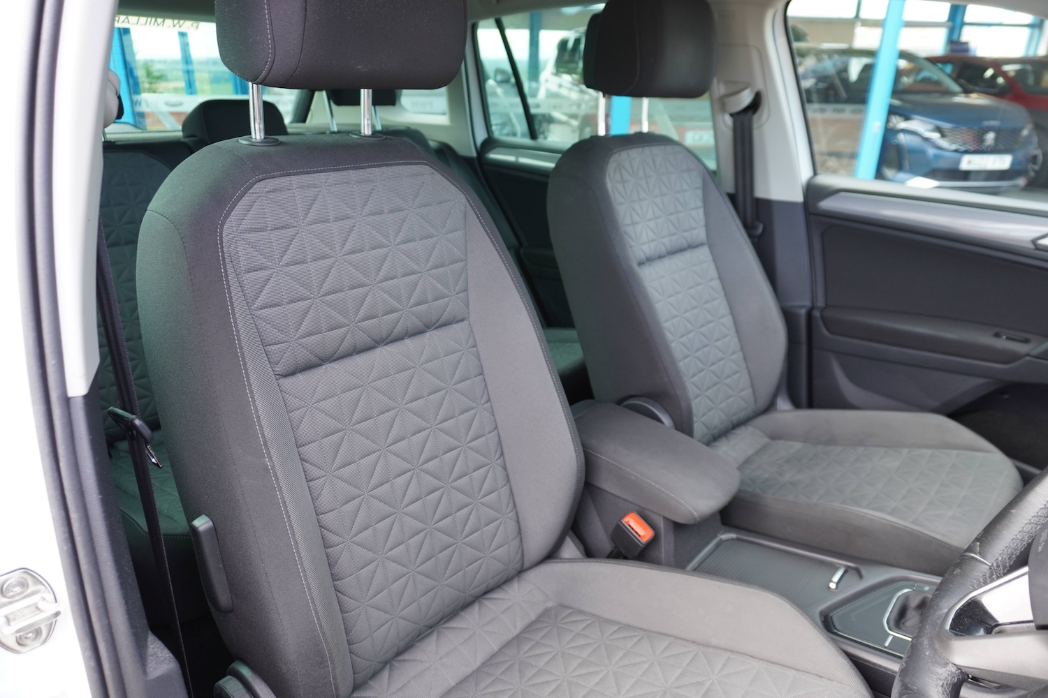 Used Volkswagen Tiguan 2022 for sale - 76598631: Photo 8