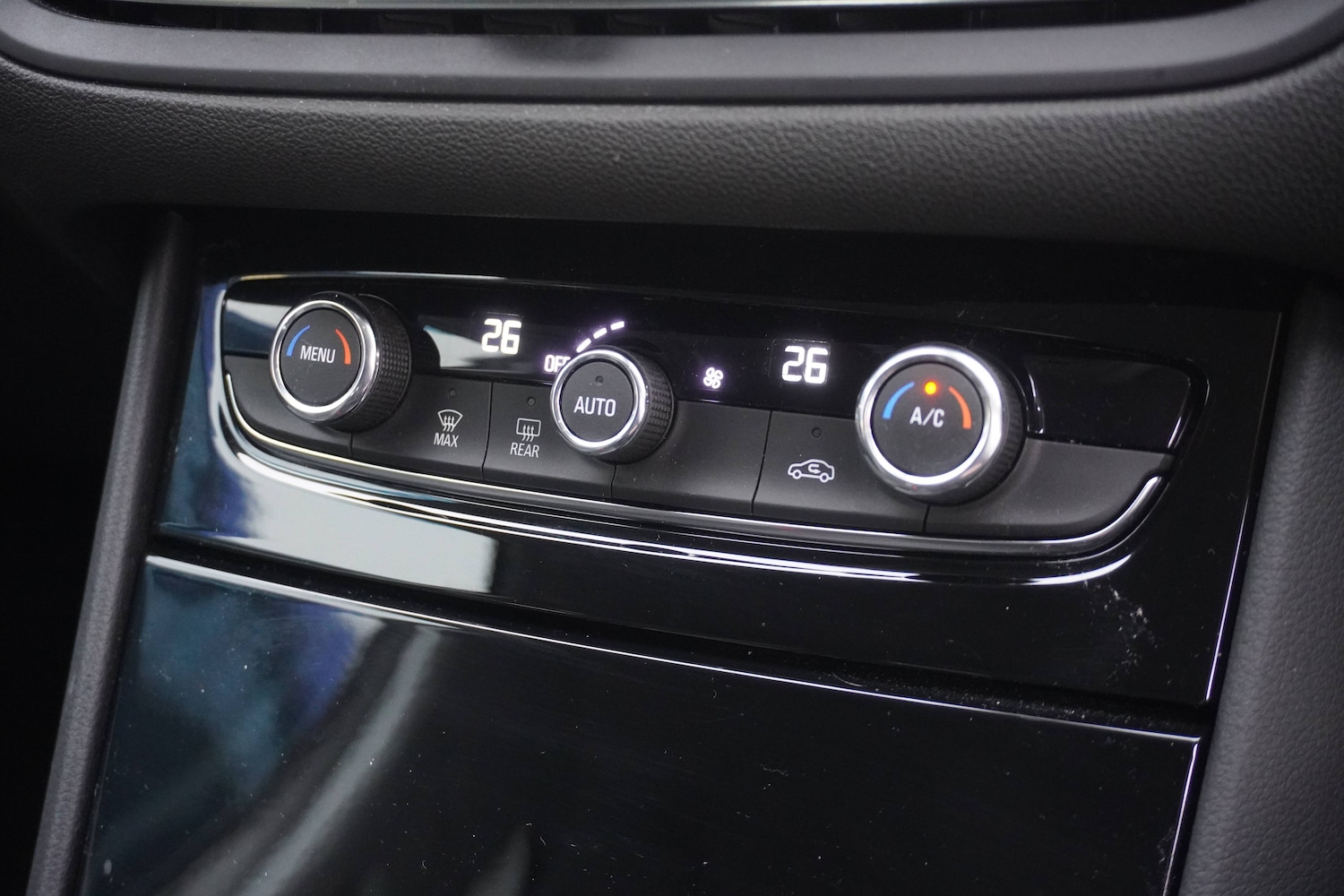 Used Vauxhall Grandland 2022 for sale - 76879640: Photo 22