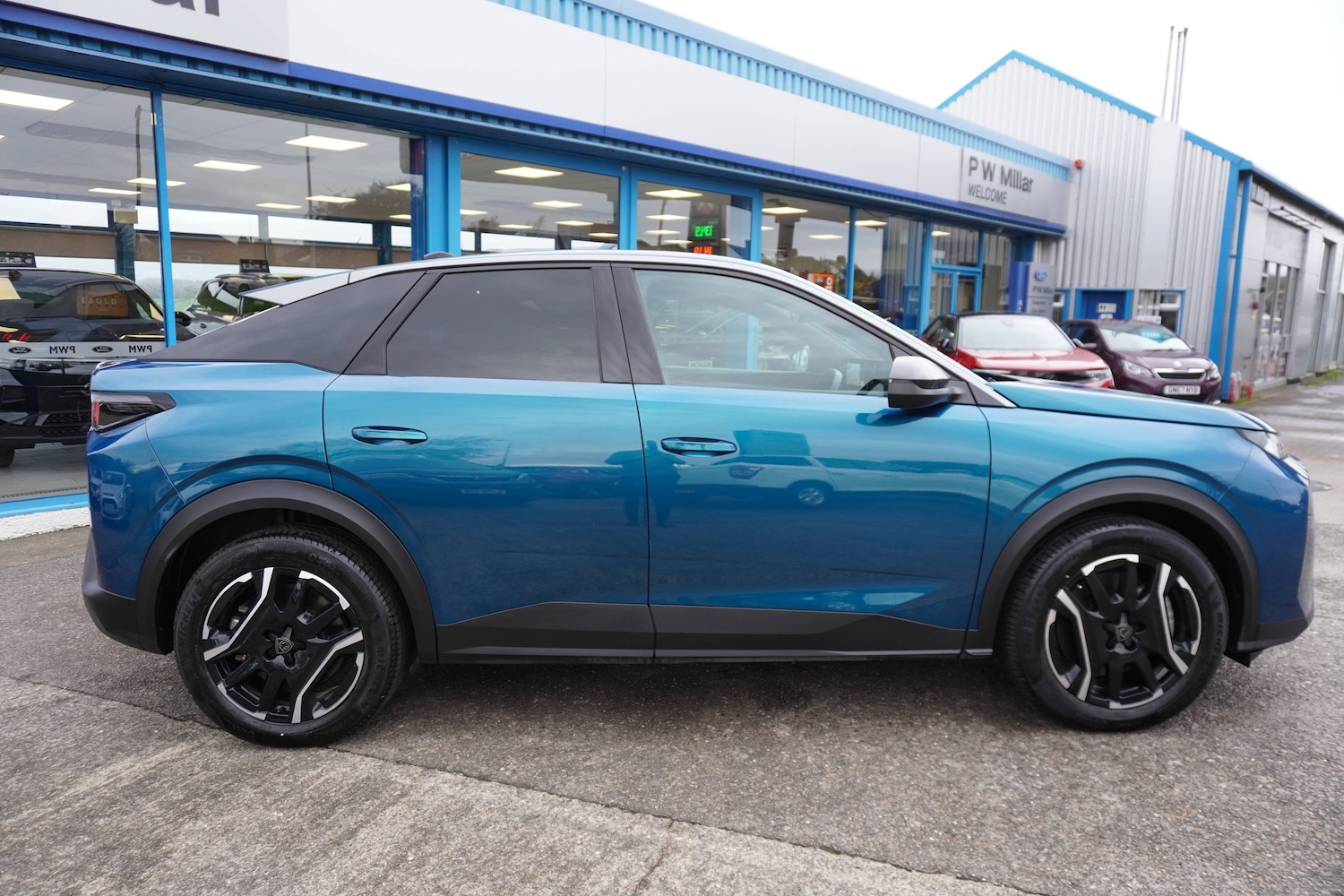 Used Peugeot 3008 2024 for sale - 76598625: Photo 2